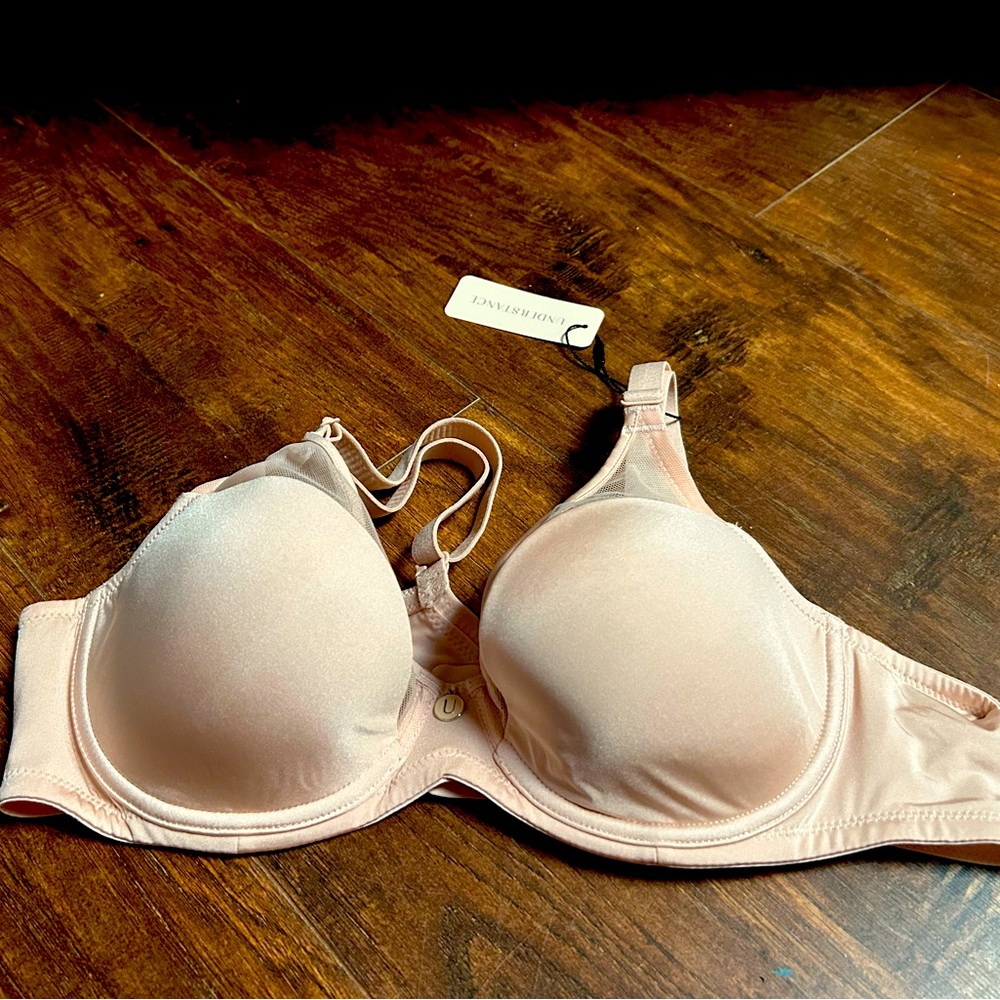 Women's Smooth Light Pink T-Shirt Bra - Unbranded